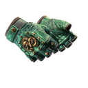 ★ Broken Fang Gloves | Jade (Battle-Scarred)