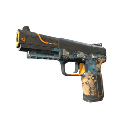 Five-SeveN | Triumvirate (Battle-Scarred)